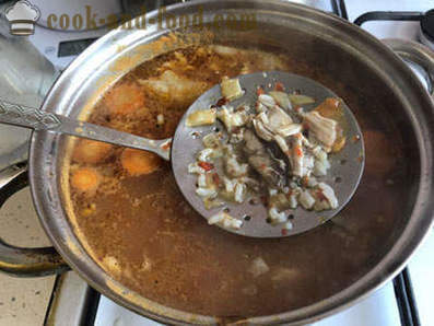 Főzni leves csirkehússal kharcho