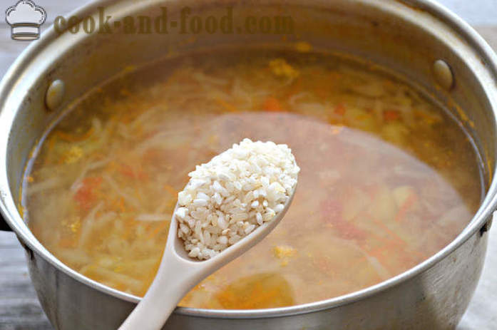 Friss káposzta leves hússal és rizzsel - hogyan kell főzni húsleves, lépésről lépésre recept fotók