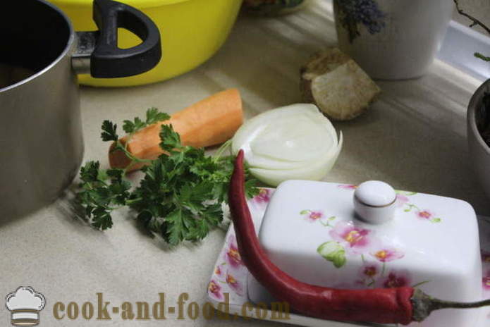 Cérnametélt leves csirkével és burgonyával - hogyan kell elkészíteni egy finom burgonya leves tésztával és a csirke, a lépésről lépésre recept fotók