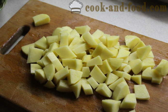 Burgonya leves húsgombóccal és paradicsompüré - hogyan kell főzni paradicsomleves húsgombóccal, a lépésről lépésre recept fotók