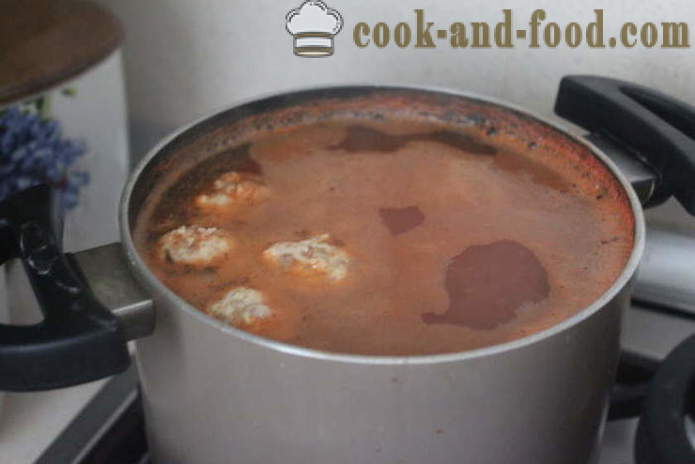 Egyszerű vörös lencseleves húsgombóccal és paradicsommal - hogyan kell főzni leves, vörös lencse, egy lépésről lépésre recept fotók