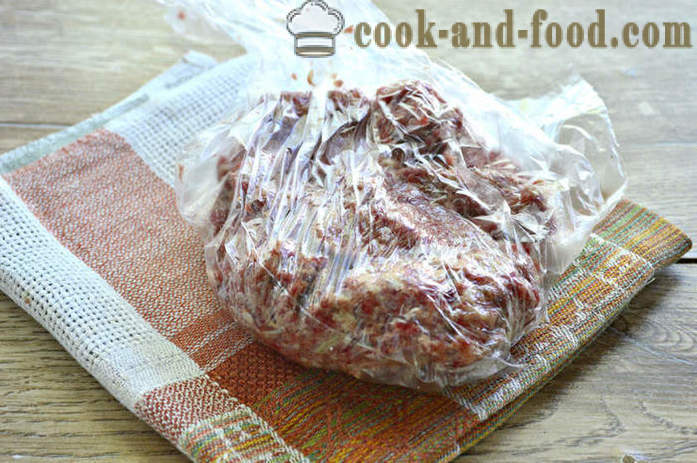 Juicy húst pogácsákat reszelt nyers burgonyát - hogyan lehet hamburgert őrölt marhahús burgonyával, lépésről lépésre recept fotók