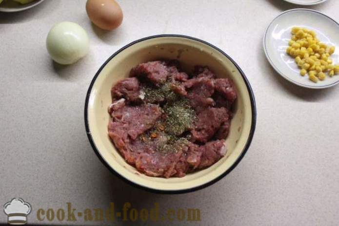 Húsgombóc sült a kemencében burgonyával és zöldségek - hogyan kell főzni a húsgombócokat a sütőben, a lépésről lépésre recept fotók