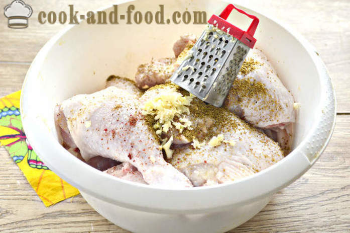 A csirke darabokat a sütőben - mint sült csirke majonéz, lépésről lépésre recept fotók