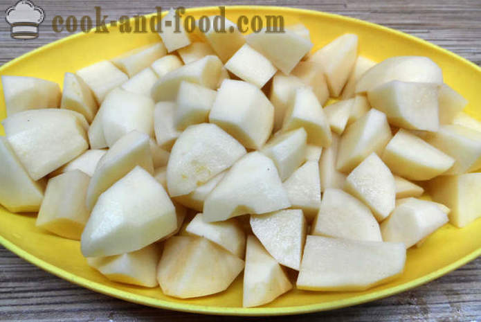 Ízletes sült burgonyával kemencében - hogyan kell főzni egy sült burgonyával, a hús és a gomba, egy lépésről lépésre recept fotók