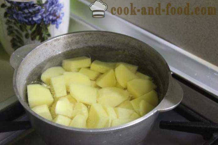 Balls burgonya sajttal és gyógynövények olajban - hogyan burgonya golyókat sajttal, lépésről lépésre recept fotók