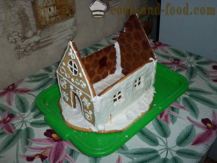 Gingerbread House - fokozatosan mester osztály, hogyan kell sütni a mézeskalács házat otthon, lépésről lépésre recept fotók