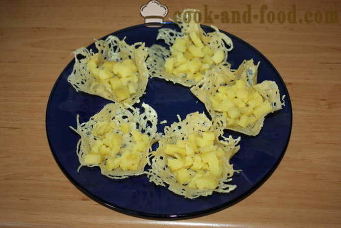 Finom gomba saláta egy sajtkosárban - hogyan lehet sajtot kosarak saláta, lépésről lépésre recept fotók