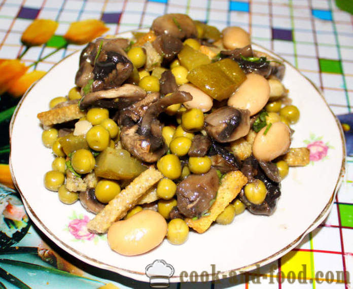 Finom babsalátával gombával és krutonnal - hogyan kell főzni bab saláta, lépésről lépésre recept fotók
