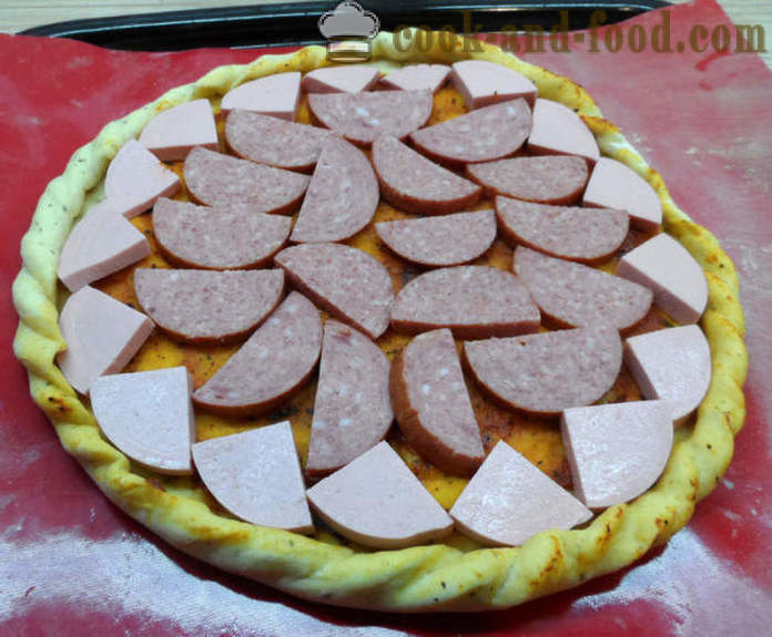 A legegyszerűbb házi pizza ugrásszerűen, és a legjobb öntetek pizza - hogyan kell főzni pizza élesztő, lépésről lépésre recept fotók