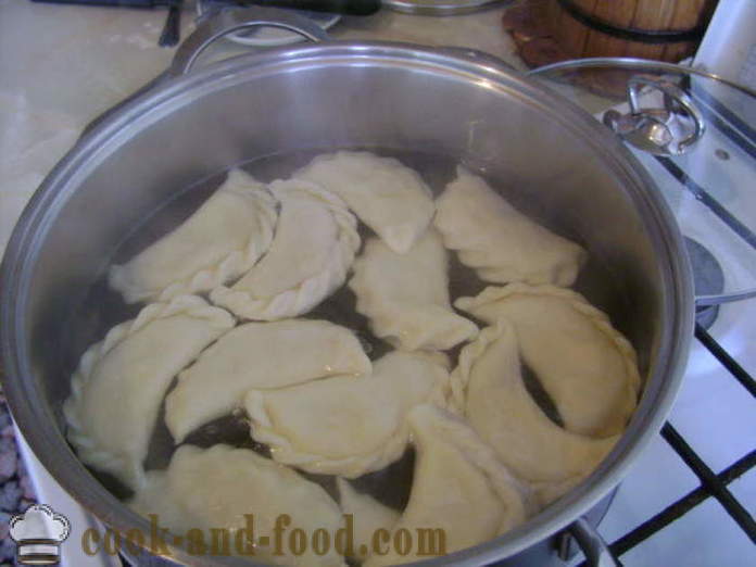 Húsmentes gombóc burgonya és gomba - hogyan kell főzni galuska burgonyával, gombával lépésről lépésre recept fotók