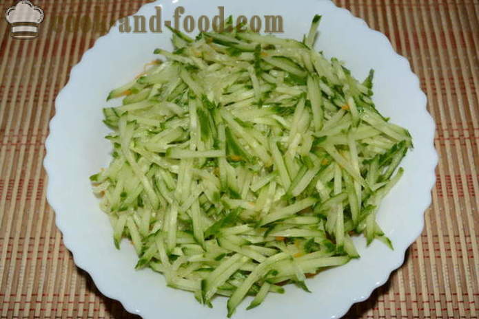 Saláta tök és az uborka mustáros mártással -, hogyan kell elkészíteni egy saláta tök és az uborka, a lépésről lépésre recept fotók