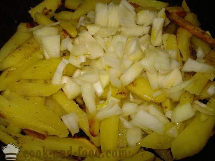 Sült hagymás burgonyával - hogyan kell főzni sült hagymás burgonyával egy serpenyő, egy lépésről lépésre recept fotók
