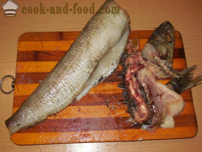 Finom töltött hal -, hogyan kell főzni töltött darált hal és a rizs, a lépésről lépésre recept fotók