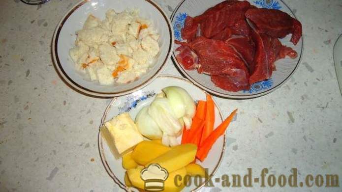 Diétás szelet borjú sárgarépát és hagymát -, hogyan kell főzni egy finom borjúhús szelet, lépésről lépésre recept fotók