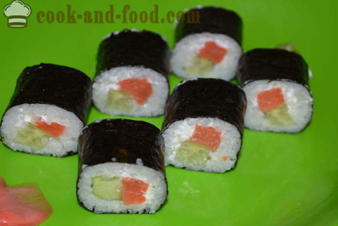 Sushi tekercs piros hal, sajt, uborka - hogyan lehet tekercsben otthon, lépésről lépésre recept fotók