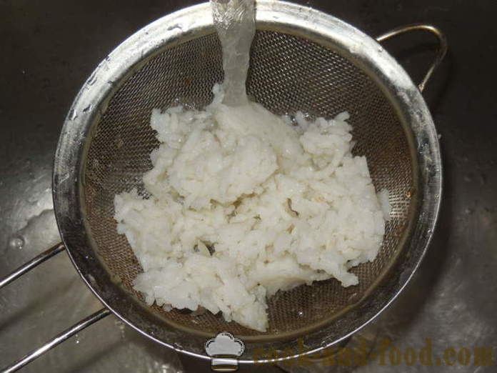 Máj felaprítja csirkemáj rizzsel és keményítő -, hogyan kell főzni egy finom májat pogácsákat, lépésről lépésre recept fotók
