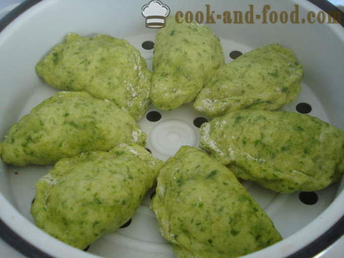 Lush gombóc párolva, joghurt és a burgonya -, hogyan kell főzni galuska burgonyával párolt, egy lépésről lépésre recept fotók