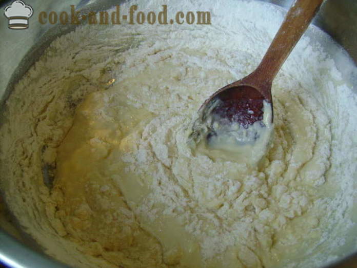 Finom sütemény Mákos kelt tésztát -, hogyan kell főzni egy tortát mákkal rózsák, lépésről lépésre recept fotók