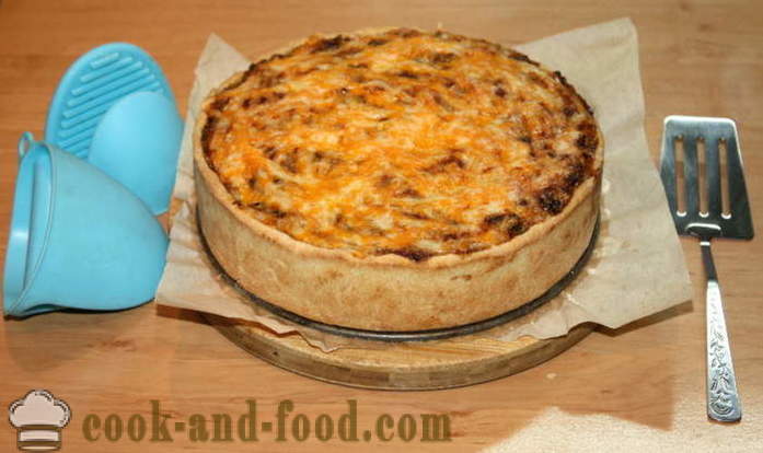 Ízletes csirke pite sajt -, hogyan kell főzni egy csirke pite a sütőben, a lépésről lépésre recept fotók
