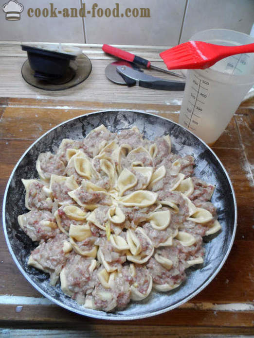 Puff pépes krizantém - hogyan kell főzni húspástétomhoz krizantém leveles tészta, egy lépésről lépésre recept fotók