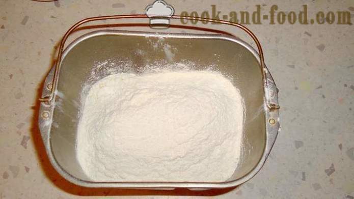 Egyszerű házi kenyér a kenyérsütő - hogyan kell sütni a kenyeret a kenyér maker otthon, lépésről lépésre recept fotók