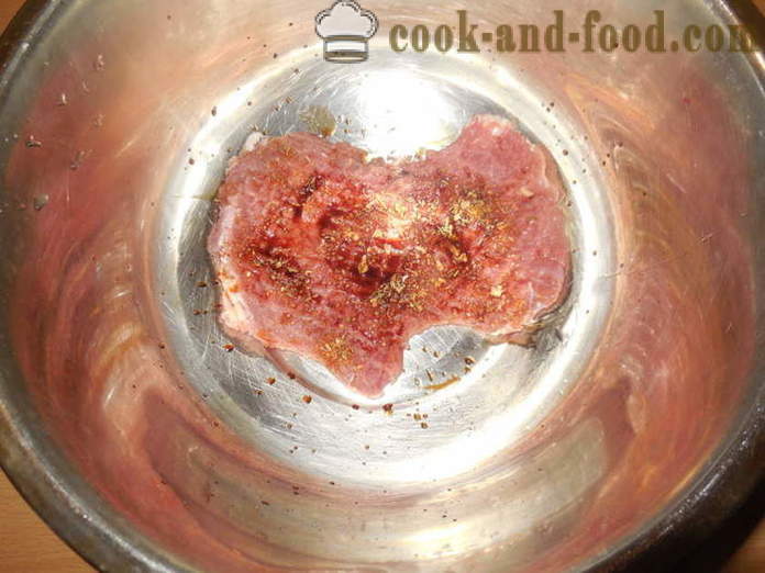 Hús tekercsek töltött a sütőben - hogyan kell főzni hús tekercseket nyársat, lépésről lépésre recept fotók