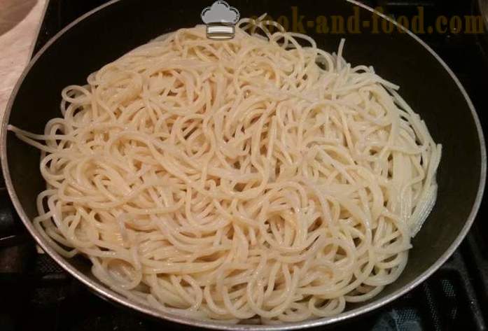 Főzni spagetti a pán - lépésről lépésre recept fotók