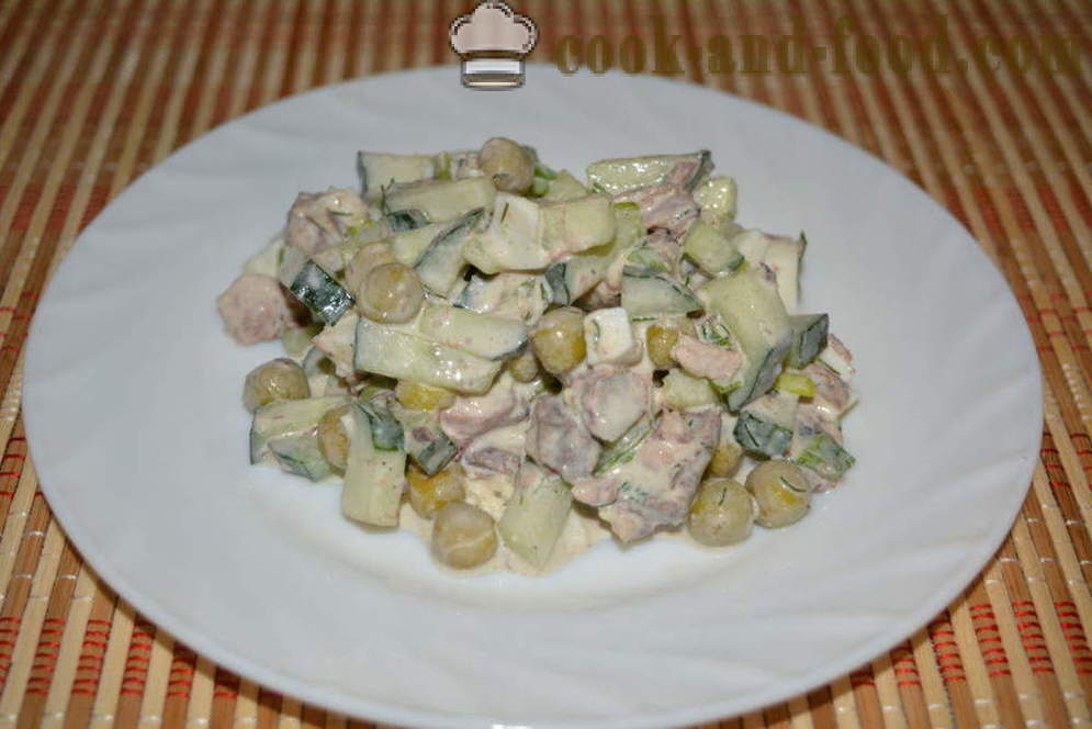 Saláta tonhalkonzerv és majonéz -, hogyan kell elkészíteni egy saláta tonhal konzerv, lépésről lépésre recept fotók