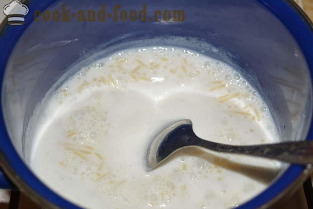 Tej cérnametélt a gyerekek - hogyan sört tejet tésztát a serpenyőben, lépésről lépésre recept fotók