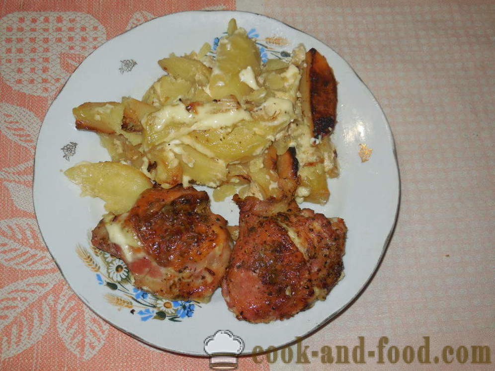 Csirkecomb burgonyával a sütőben - hogyan kell főzni egy finom csirkecomb burgonya, lépésről lépésre recept fotók