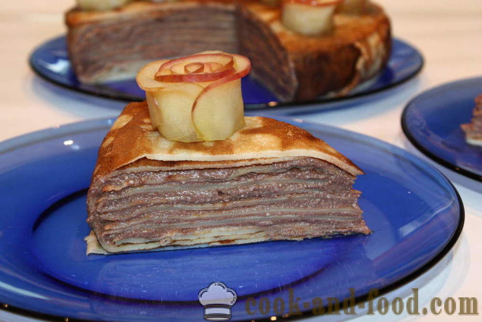 Palacsinta torta krémsajt és almás rózsák - hogyan kell egy palacsinta torta túró, egy lépésről lépésre recept fotók