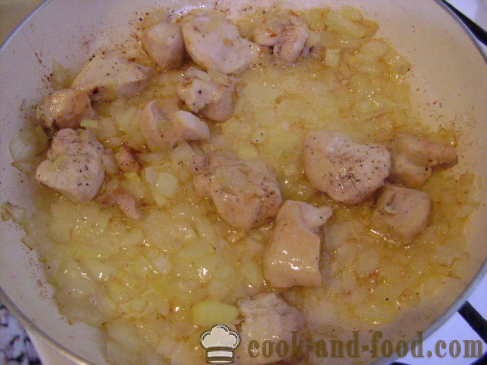 Pilaf csirke serpenyőben -, hogyan kell főzni rizottó, csirke, lépésről lépésre recept fotók