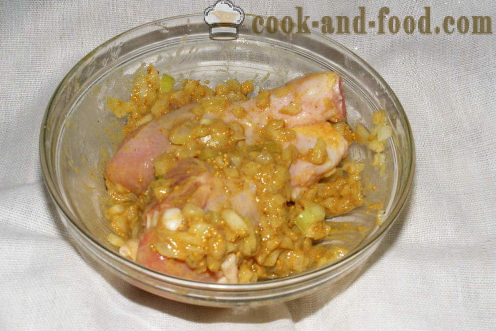Csirke mustármártással a sütőben - hogyan kell főzni egy csirkét a sütőbe burgonyával és sütőtök, egy lépésről lépésre recept fotók