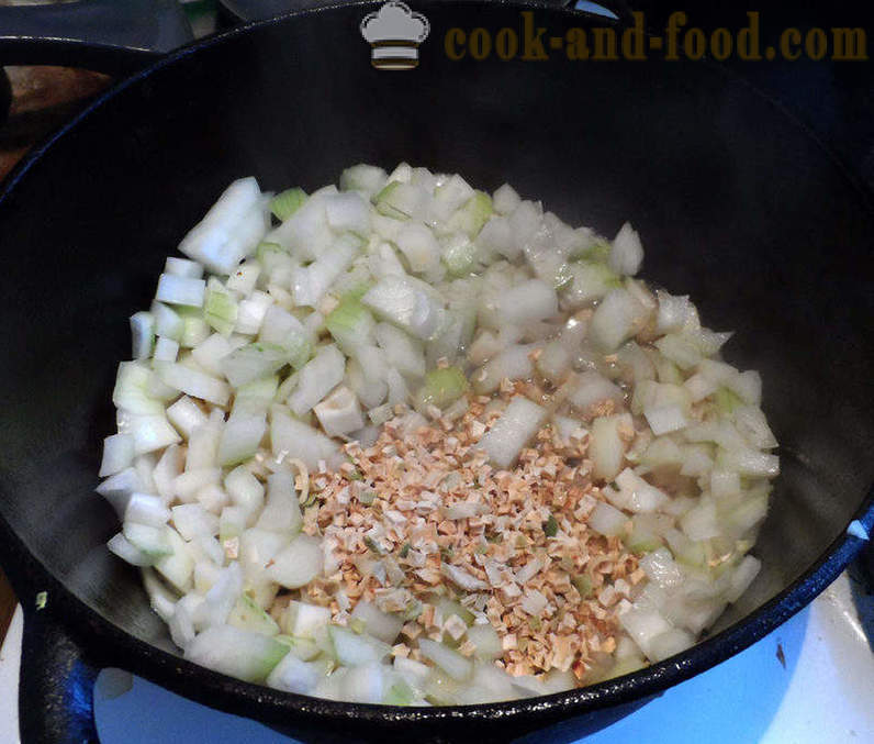 Bigus káposztás hús és gomba - hogyan kell főzni rendesen Bigus, lépésről lépésre recept fotók