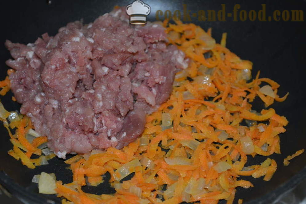 Húsleves hús és knédlivel készült liszt és tojás -, hogyan kell főzni leves darált hússal galuskával, lépésről lépésre recept fotók