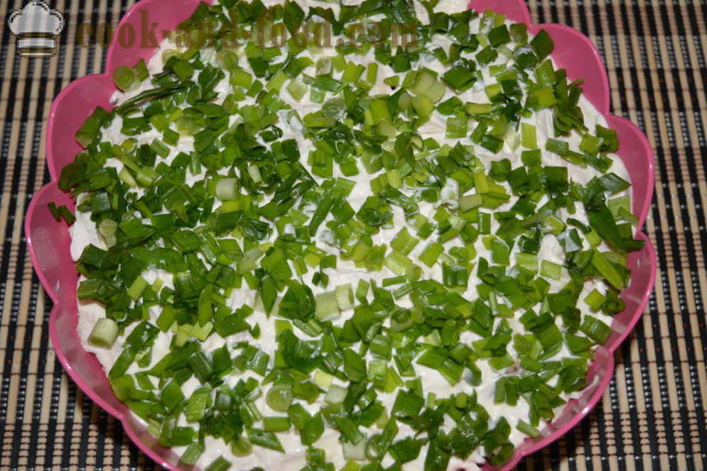 Rakott saláta csirkével és gombával -, hogyan kell főzni csirke saláta rakott gomba, lépésről lépésre recept fotók