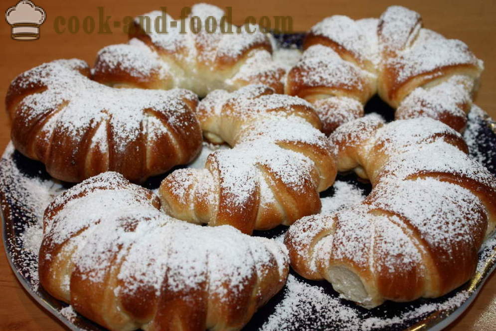 Croissant puding - hogyan lehet croissant otthon, lépésről lépésre recept fotók