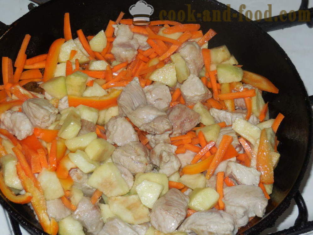 Pot sült hús és a burgonya -, hogyan kell főzni egy fazék sült a sütőben, a lépésről lépésre recept fotók