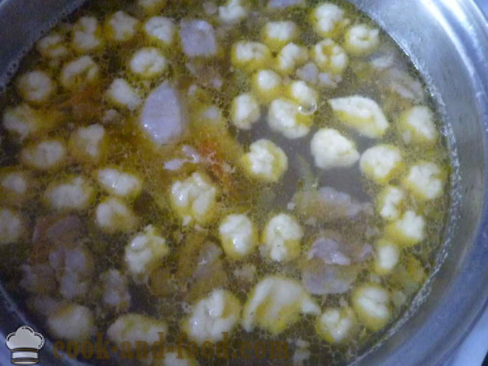 Finom leves galuskával a húsleves - lépésről lépésre, hogyan kell főzni leves galuskával, recept fotó