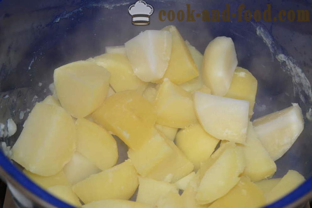 Burgonyapürével tej és a vaj csomómentes - hogyan kell főzni egy finom burgonyapürével, lépésről lépésre recept fotók