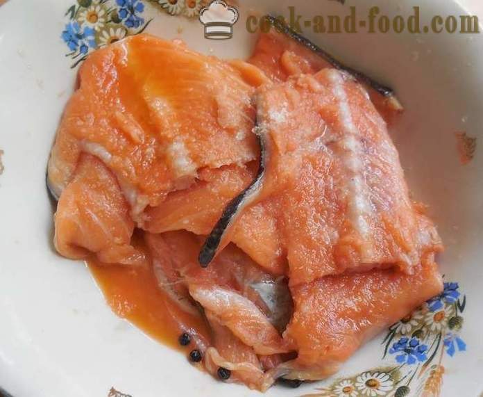 Hogyan pácolást tartományok piros hal folyékony füst - finom receptet gerincek sózott lazac, fotókkal