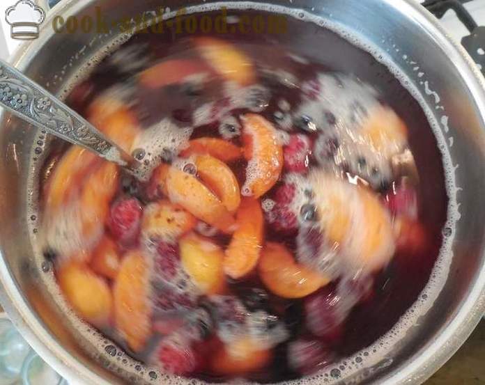 Zselécukorkák ribizli bogyók, faeper, sárgabarack és a keményítő -, hogyan kell főzni zselés bogyók, keményítő, egy lépésről lépésre recept fotók