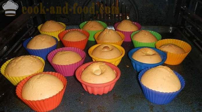 Házi recept egyszerű torta szilikon formák -, hogyan készíthetünk ízletes cupcakes egyszerű, lépésről lépésre recept a torta fotó