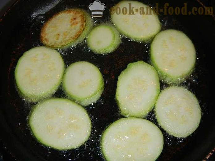 Fried cukkini: fokhagyma, majonéz és a kapor -, hogyan kell főzni finom sült cukkini a serpenyőben, recept fotókkal, lépésről lépésre