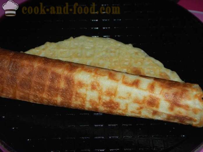 Ostya tekercsek egy gofrisütő, vagy főzni ostya tekercs - recept fotókkal, lépésről lépésre