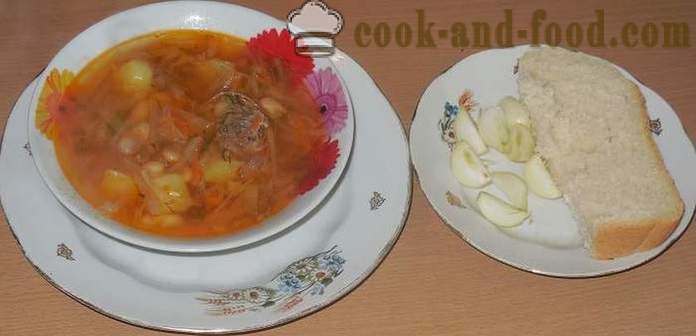 Finom házi leves babbal ukrán -, hogyan kell főzni leves babbal ukrán - lépésről lépésre recept fotók