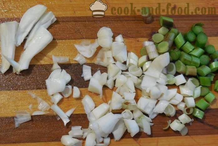 Növényi pörkölt cukkini, káposzta és a burgonya multivarka - hogyan kell főzni zöldség-pörkölt - recept lépésről lépésre, fotókkal