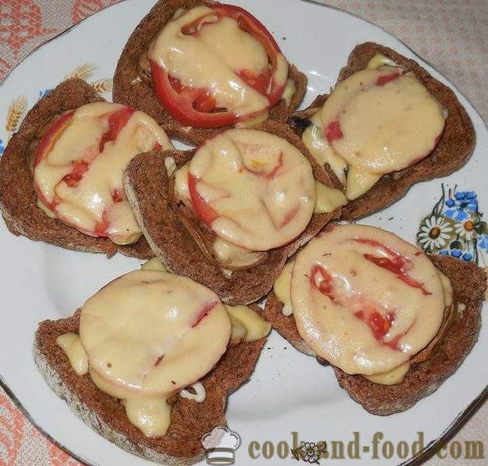 Finom meleg szendvicsek gomba gomba - recept meleg szendvicsek a sütőben - fotókkal