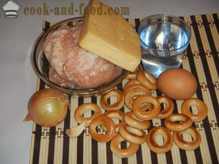 Bagel darált hús a sütőben vagy a töltött szárítás - könnyű előétel recept, hogyan kell főzni, a recept egy fotót.